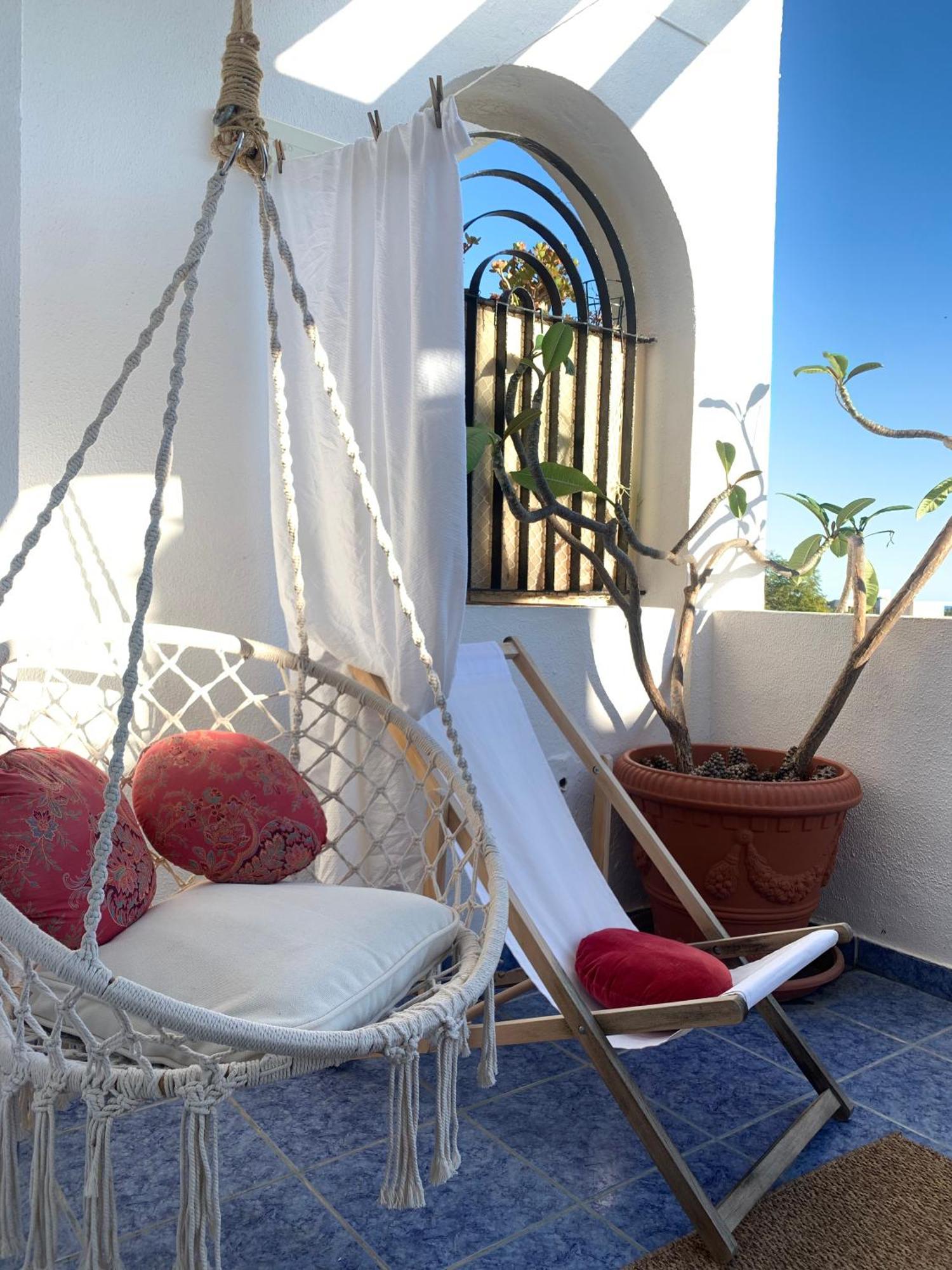 Sotogrande Duplex Near Polo, Best Pool View, 2 Pools, Full South, 7 Drive To Beaches And Port المظهر الخارجي الصورة