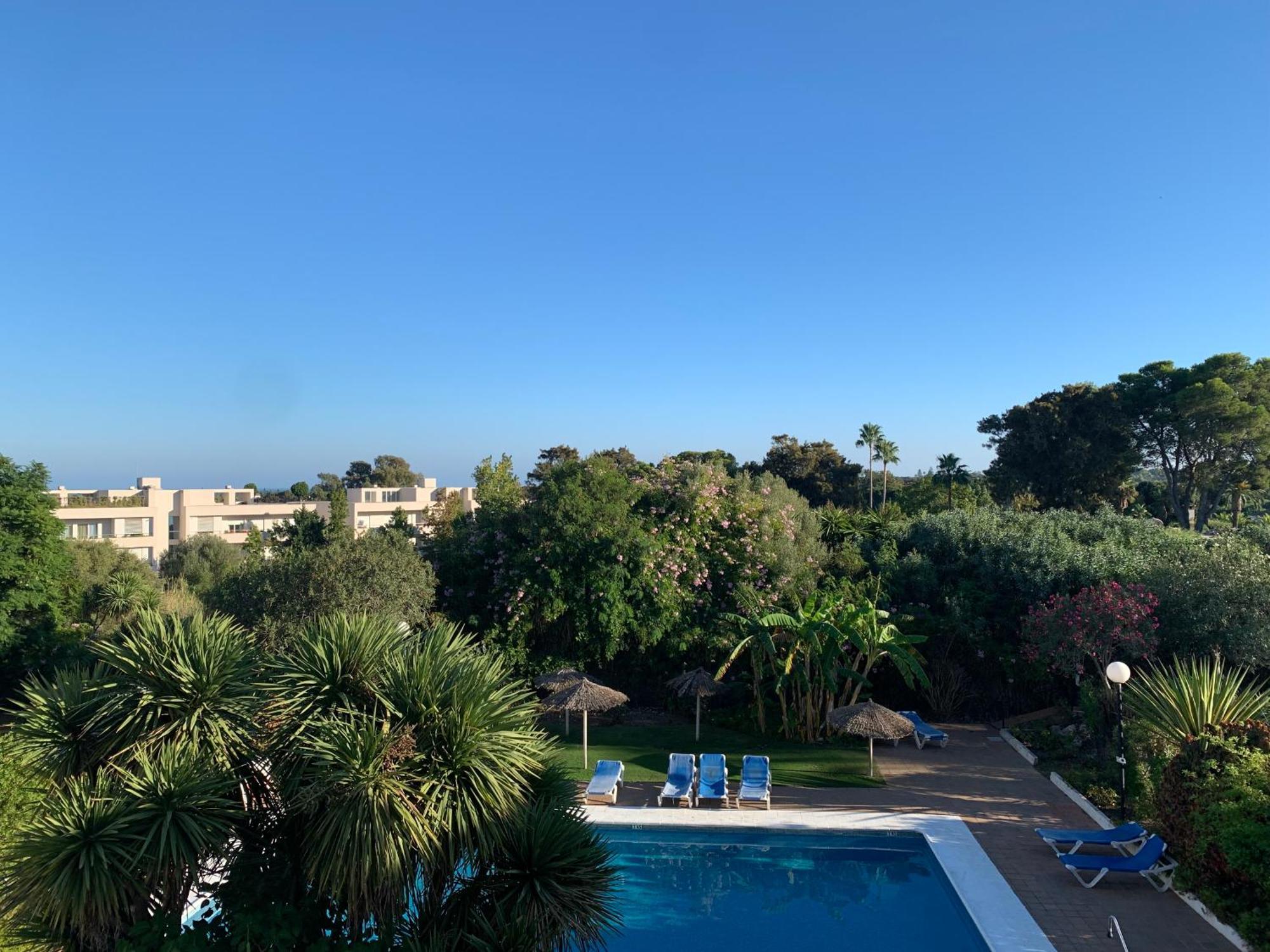 Sotogrande Duplex Near Polo, Best Pool View, 2 Pools, Full South, 7 Drive To Beaches And Port المظهر الخارجي الصورة